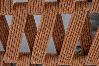 "Диего" кресло плетеное из роупа, каркас алюминий светло-серый (RAL7035) муар, роуп оранжевый меланж круглый, ткань светло-серая